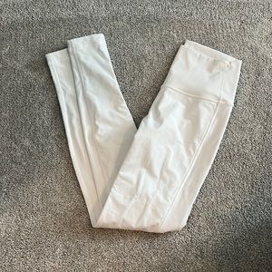 Super cute white lulu!